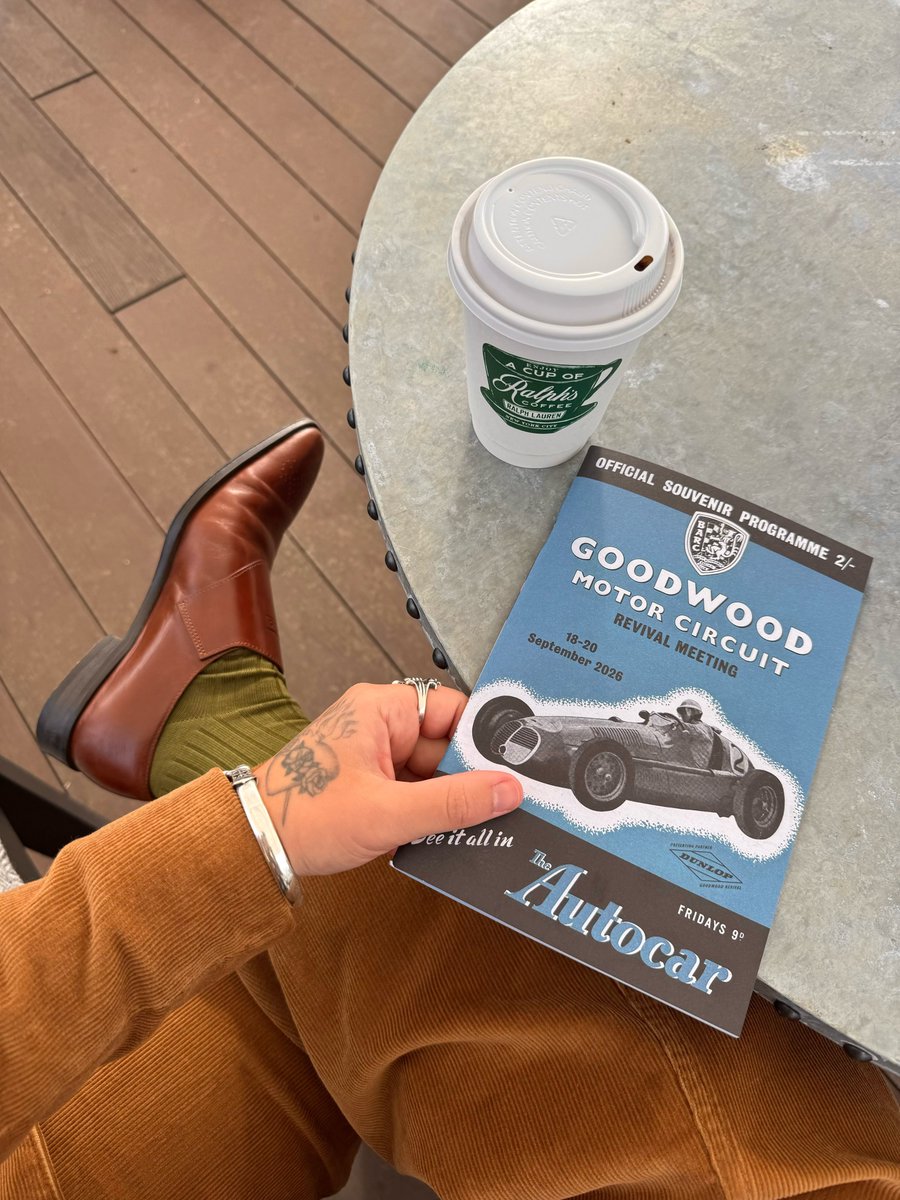 tigerjohnson04's tweet photo. Goodwood Revival exceeded my highest expectations... plenty more to come https://t.co/ZgEN4tzapp