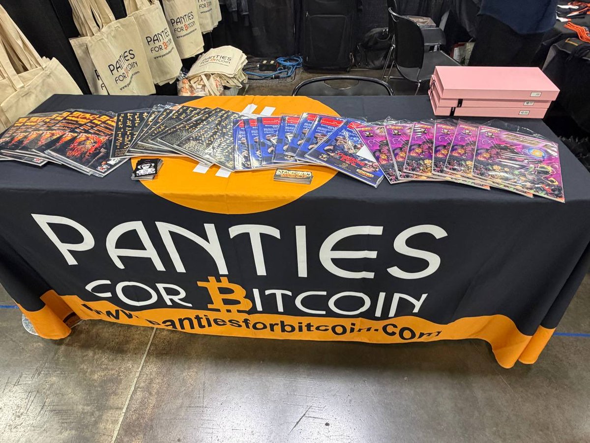 Stackchainmag's tweet photo. Time to get huer non KYC @Stackchainmag magazines 😉
Find them at @MWBTCSummit down at @PantiesBitcoin booth 
It’s s win win 😁 https://t.co/aeLzSXs4VB