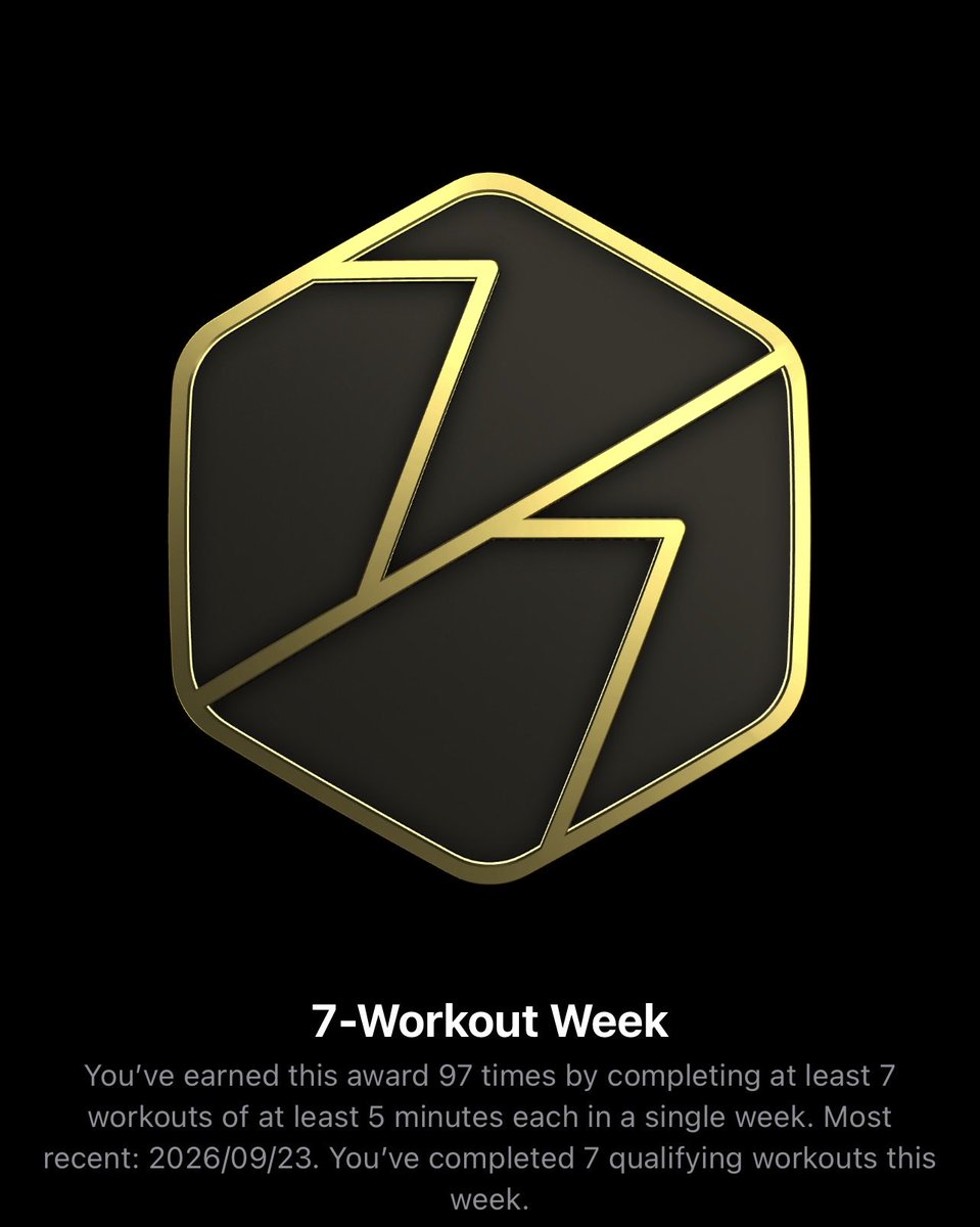 jackinho21's tweet photo. Wednesday Evening Chest & Arms Workout 🏋🏽♀️ ✅👊🏼🙌🏻💪🏻#gymismynewhome
#TeamVitalityChamps
#livelifewithvitality #IPaintedMyWorkout #StartStrongwithTeamVitality You might not see changes in the mirror, but your lungs, your heart, and your mind are clapping after every workout. https://t.co/xxaZqYbZuM