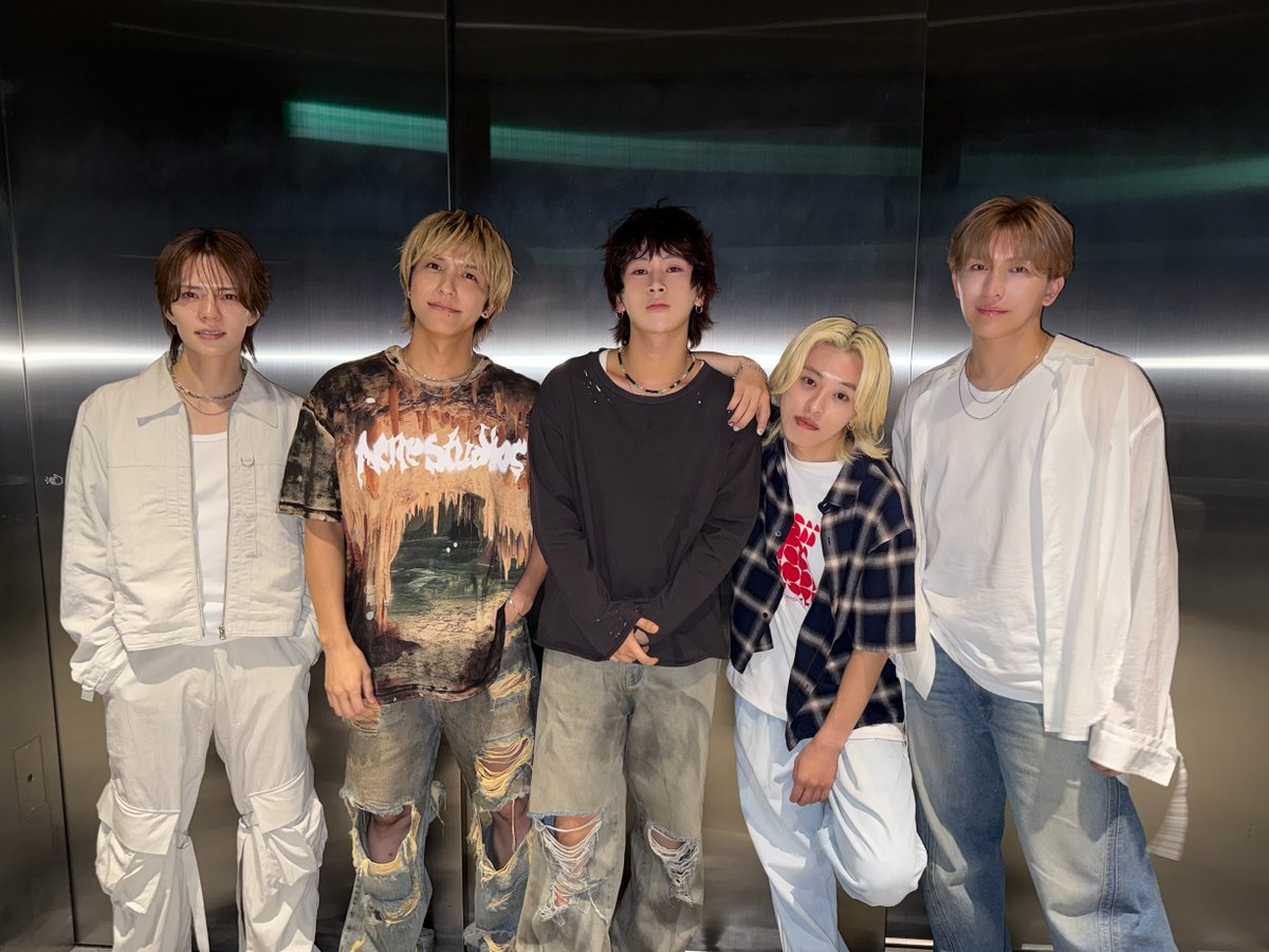 TBG_account's tweet photo. ✩.ᐟ˖⁺‧₊˚𝗧𝗵𝗮𝗻𝗸 𝘆𝗼𝘂✩.ᐟ˖⁺‧₊˚
𝗥𝗔𝗗𝗜𝗢！𝗥𝗘𝗔𝗗𝗬 𝗚𝗢！𝗦𝗣𝗘𝗖𝗜𝗔𝗟

お足元の悪い中
お越しいただきありがとうございました🐌⊹ ࣪ ˖

#THEBEATGARDEN
#ビートガーデン https://t.co/25khL2Gu7w