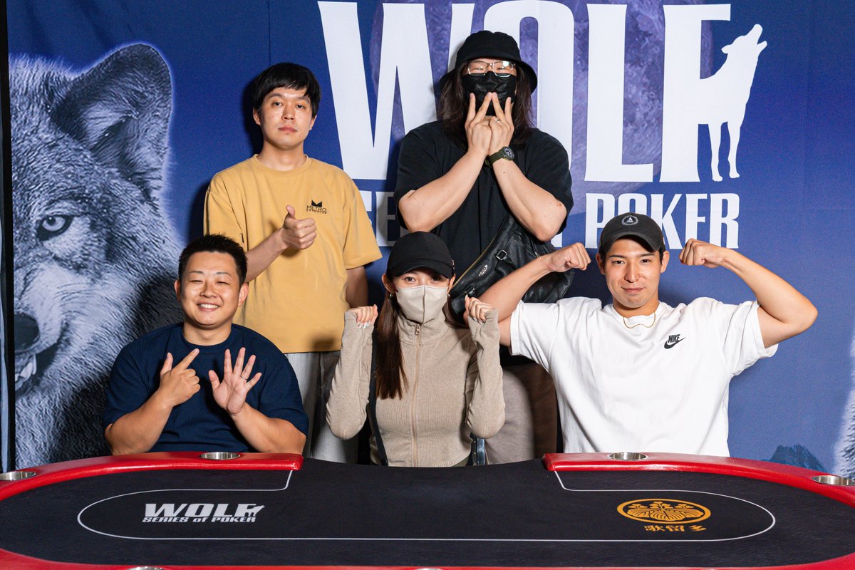 WOLFPOKER2018's tweet photo. 【#7 MAIN EVENT DAY 1A】

12名の皆様が通過されました！

チップリーダーは、MASON666選手✨
654,000点です！

📕すべての通過者の情報はこちらから
https://t.co/QsBJ1vxcDi

#WOLF_POKER https://t.co/Xp97a6HphC