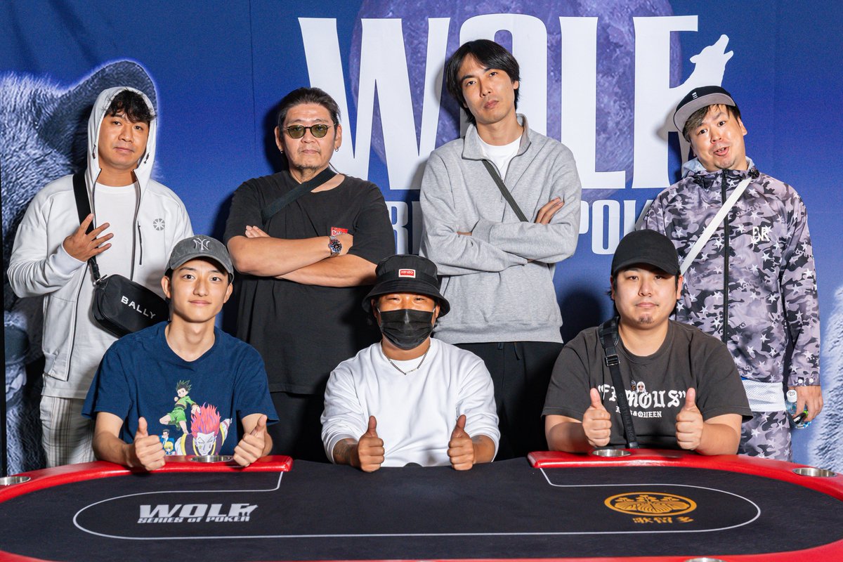 WOLFPOKER2018's tweet photo. 【#7 MAIN EVENT DAY 1A】

12名の皆様が通過されました！

チップリーダーは、MASON666選手✨
654,000点です！

📕すべての通過者の情報はこちらから
https://t.co/QsBJ1vxcDi

#WOLF_POKER https://t.co/Xp97a6HphC