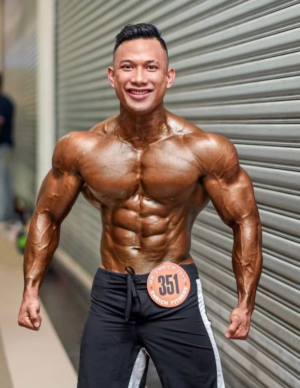 EricJupiter001's tweet photo. My Sexy Big Bodybuilder Husband Big Dick😱😋🍌

📍Preview Group : https://t.co/jkvJQlC8X1

📍Admin VIP : https://t.co/SnPl7NCqld https://t.co/5OvQwl4U21