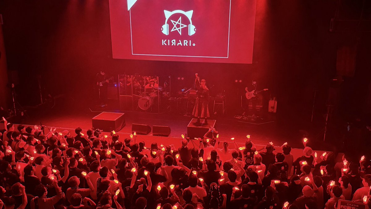 sunnysunny88888's tweet photo. 推しの澤村光彩さんの２周年LIVE！練りに練られた最高のステージ！サプライズありまくり！かっこよすぎた！衣装もさいこう！アルバム、ツアー、生誕の告知もあり！この世界線に生まれて、よかったああああああああ！3枚目のかっこいい背中は推し仲間の刺繍T！
@sawamura_kirari 
#きらり乱舞
#澤村光彩 https://t.co/reQNo5i9TJ