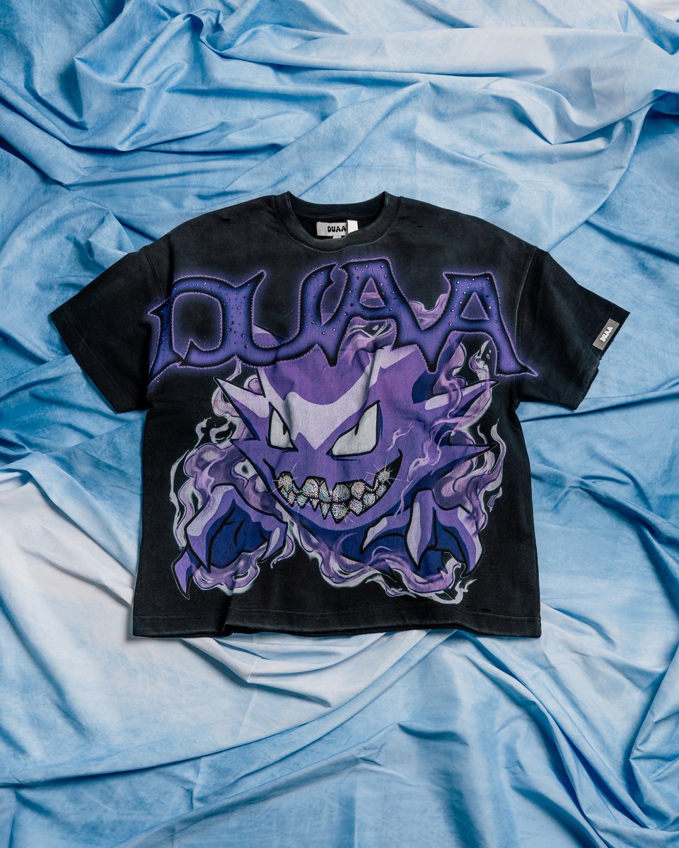 menscloset407's tweet photo. Bold graphics &amp; heavy details. 🧬

The new DUAA collection just landed on the site. Upgrade your rotation with custom patchwork denim shorts, vibrant airbrushed long sleeves, a classic pink and red ringer tee.

#MensCloset #DUAA #Streetwear #GraphicTees https://t.co/Eai0jhrQUT https://t.co/HwrpLTsaFX