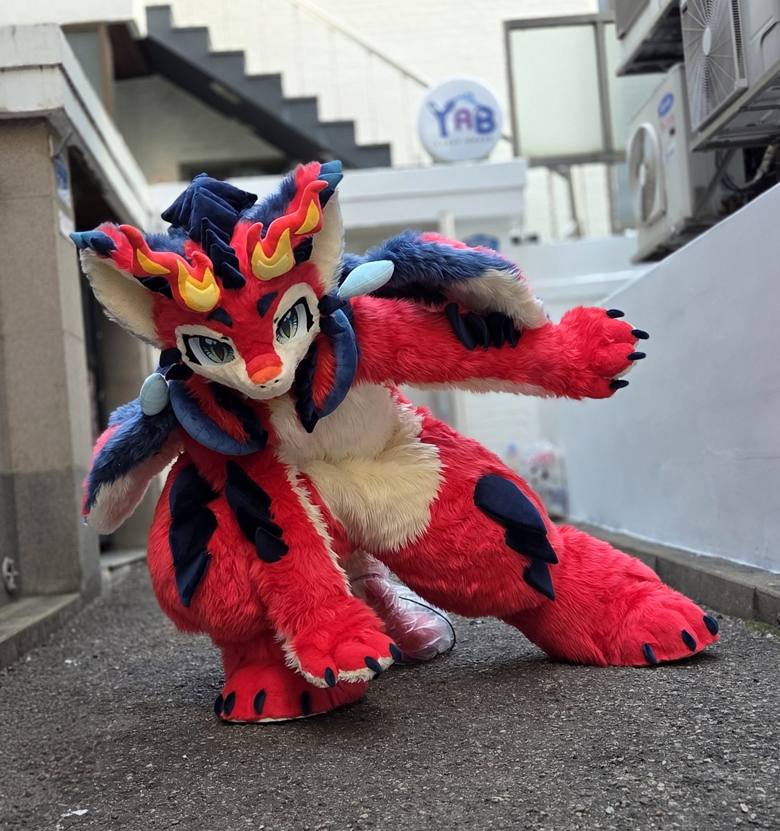NightFury4S's tweet photo. YO 슈퍼히어로 랜딩!! https://t.co/HkQyzO1RjA