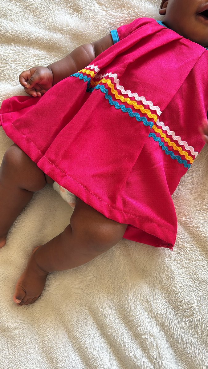 mahlaku_m's tweet photo. Oh Koko snapped ka this cute dress 🥹🌸 https://t.co/zuCWjOazjW
