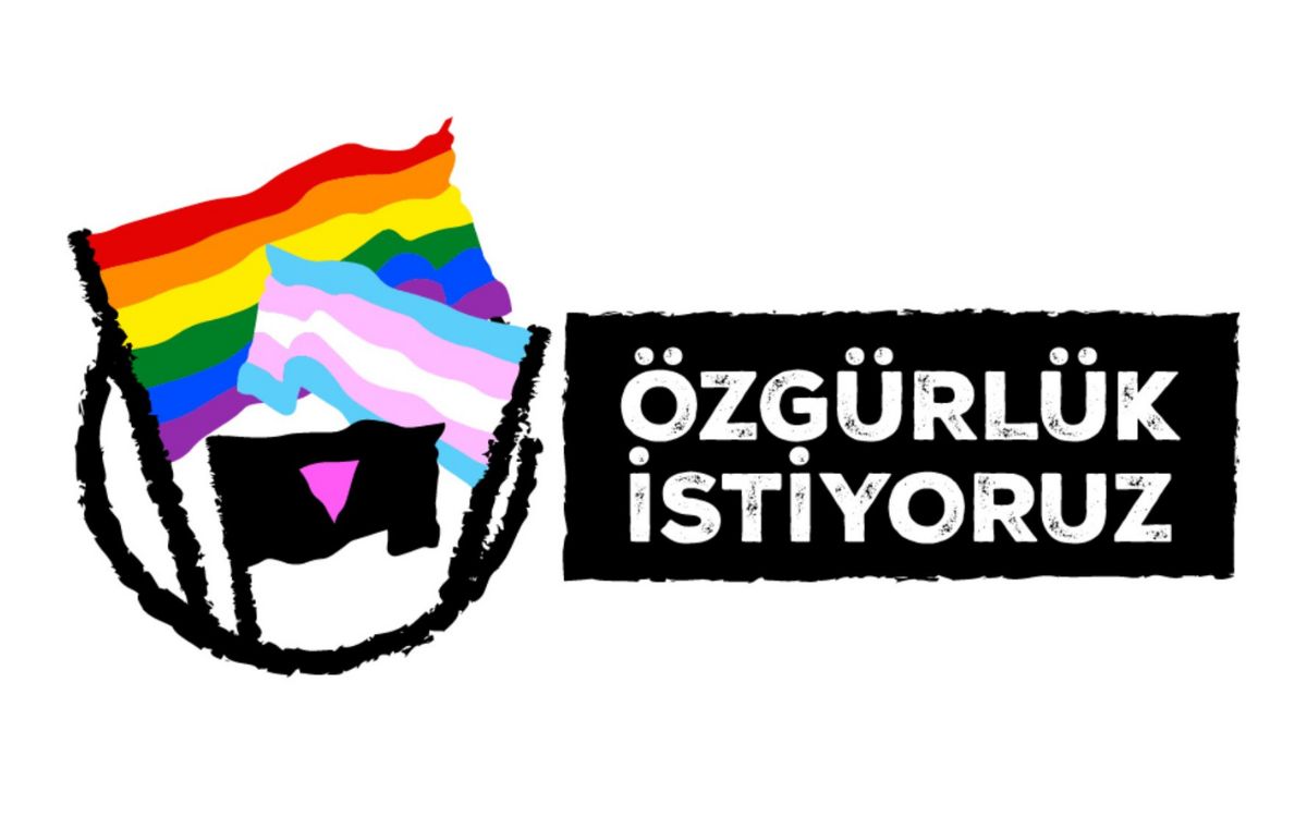bianet_org's tweet photo. 🌈 LGBTİ+’lara yönelik operasyonların ardından “Özgürlük İstiyoruz” kampanyası başladı

📌 “Ailem Güvende” operasyonlarının ardından bir araya gelen LGBTİ+ hak savunucuları, “Özgürlük İstiyoruz” kampanyasını başlattı. Kampanya, tutuklananların serbest bırakılmasını, baskı ve sansürün sona ermesini istiyor. 

https://t.co/xdG70Img0c