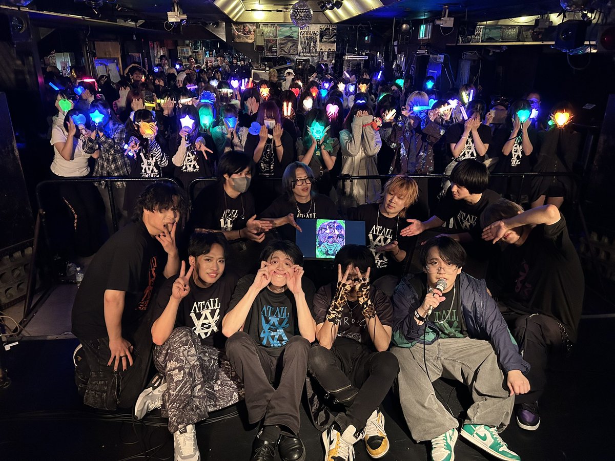 dot_you_'s tweet photo. 2nd ONE-MAN LIVE "GOAT"

今年も、、、、、
満　員　御　礼‼️

ご来場いただきありがとうございました！
#あとおるわんまん https://t.co/pTMcCcIXps