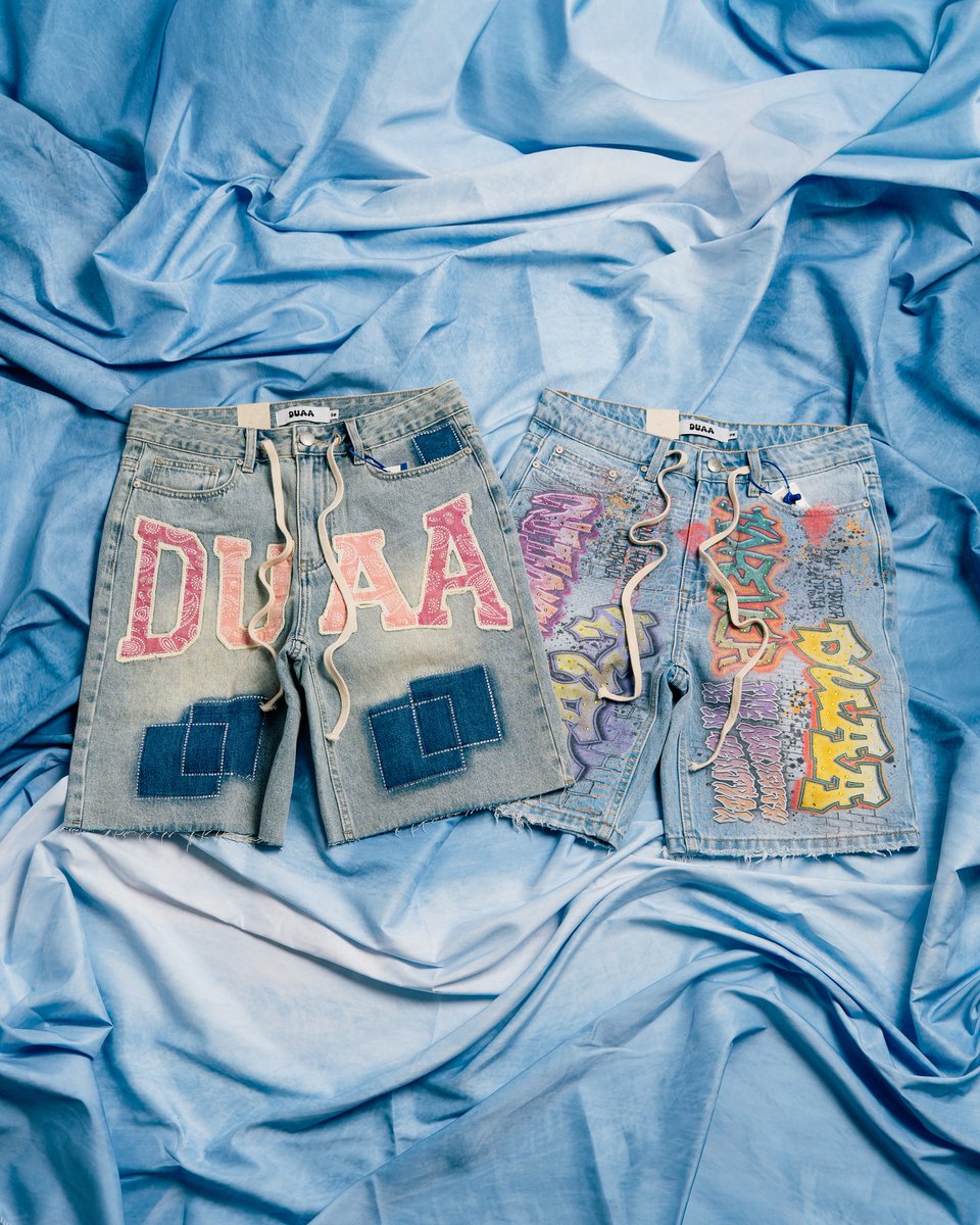menscloset407's tweet photo. Bold graphics &amp; heavy details. 🧬

The new DUAA collection just landed on the site. Upgrade your rotation with custom patchwork denim shorts, vibrant airbrushed long sleeves, a classic pink and red ringer tee.

#MensCloset #DUAA #Streetwear #GraphicTees https://t.co/Eai0jhrQUT https://t.co/HwrpLTsaFX