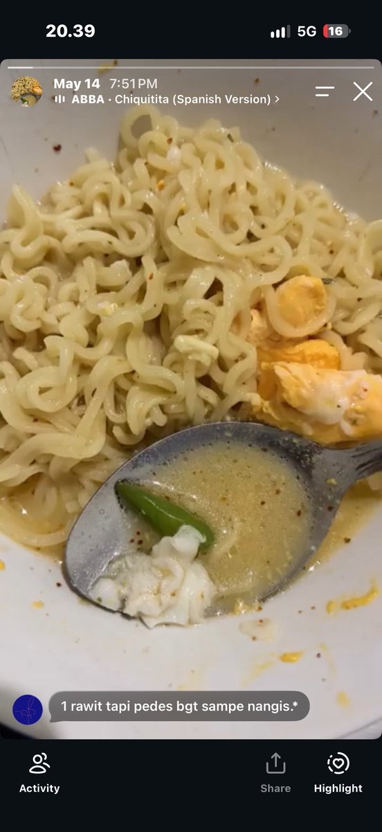 baedebleu's tweet photo. sering, tapi cuma berani ambil foto makanannya doang. https://t.co/QcTVcK0NzV