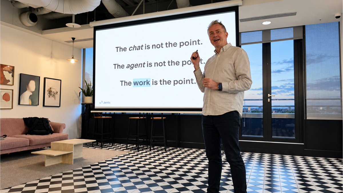 nearform's tweet photo. Thanks to everyone who joined us at last week's #FutureForm meetup and to our speakers Sean Blanchfield @jenticai &amp; Danilo Poccia Nearform. 

Stay tuned for next month's details. https://t.co/KnW3CgFi6W