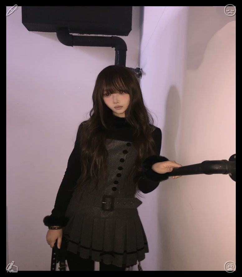 hososhi2's tweet photo. 🤷Walk with Daughter The daughter went to the parkOne afternoon, a young woman comes into the studio, her eyes red from crying. She’s lost her job, she says, and she feels like she’s failing at life. Clara invites her to sit down, offers her a cup of tea and a cookie, and list https://t.co/3e0CV5wVNg