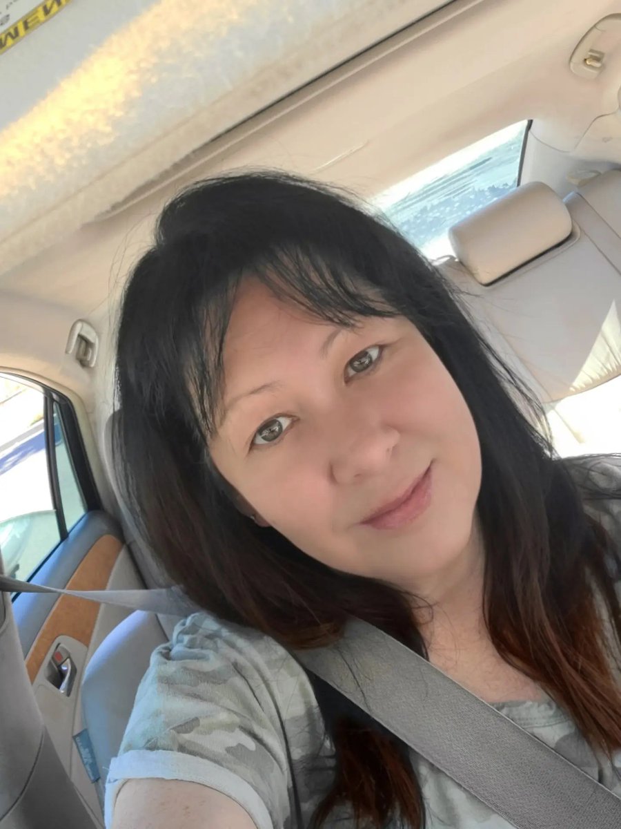 Matthet5Lisa's tweet photo. Business-minded, independent, and single. Looking for a mature and serious connection. https://t.co/bpNOFgXfVK