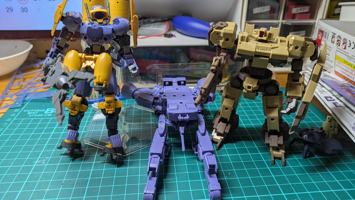 fateth0217's tweet photo. 今日は３体組めた！
やはり作り安いな！
#30MM
#30MLで遊ぼう https://t.co/1N3sPgFqrb