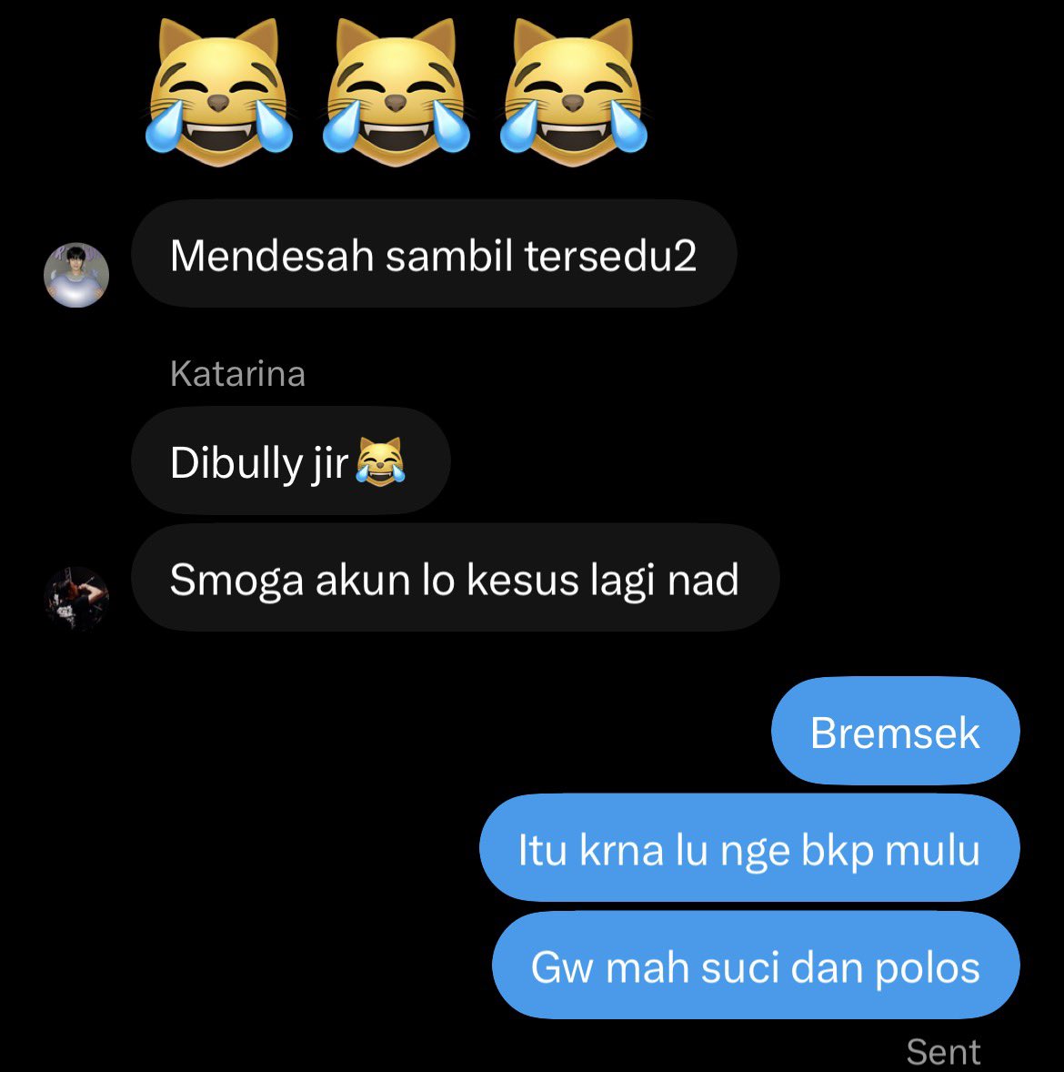aewinkeu's tweet photo. @lluviadama1005 aku kena &amp; kat kena jg, hati2 km😏 https://t.co/BWCgHzgBMi