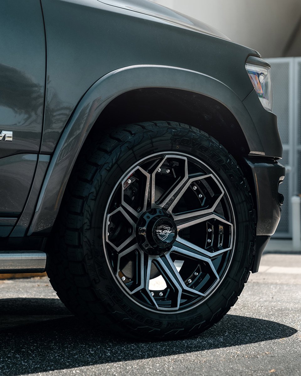 4PlayWheels's tweet photo. Back in stock! Brushed Black 22x10 4P80 ๐ฅ
Featured on this Ram Laramie
#4PLAYWheels #RamTrucks #DodgeRam #RamLaramie #RamLimited https://t.co/YHDcyJYSwu