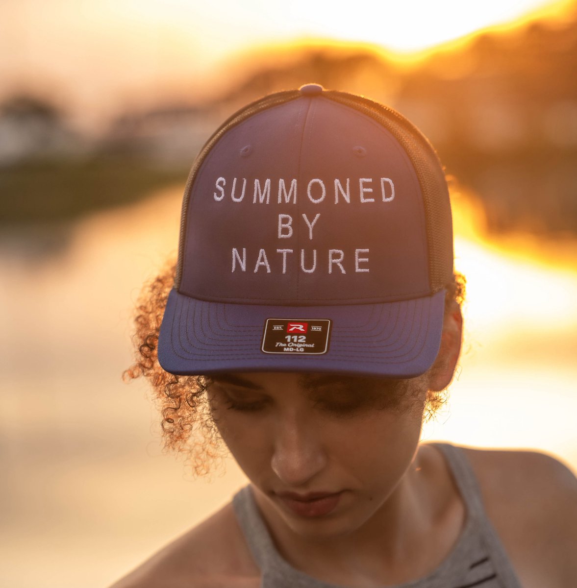 summonedbynat7's tweet photo. Fall is officially here and Summoned by Nature has all your Fall apparel needs on deck! One of the best accessories we feature are our trucker hats and beanies! With a variety of colors, they match seamlessly with any fit. Whether you're running errands, working out, https://t.co/rHWssWdGMU