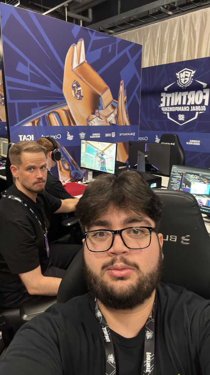 MuzFN's tweet photo. We have arrived 🇧🇪 https://t.co/tYvg0XDCVP