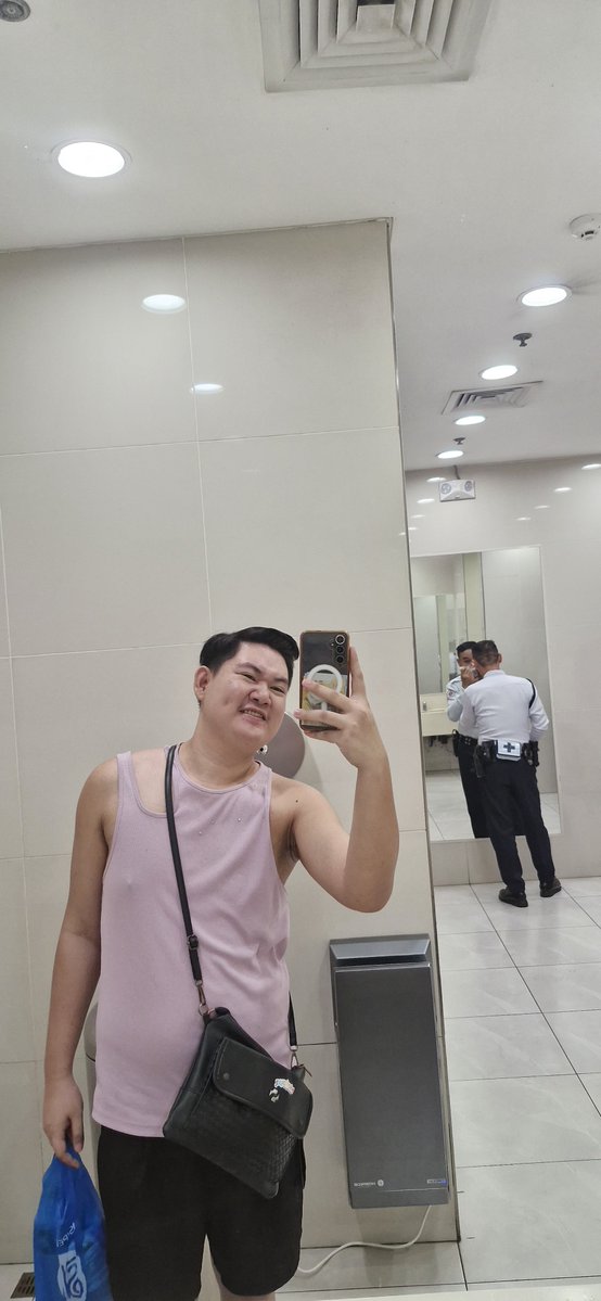 marlo59532373's tweet photo. Sm here 🤭 https://t.co/7y9sI1X9j5