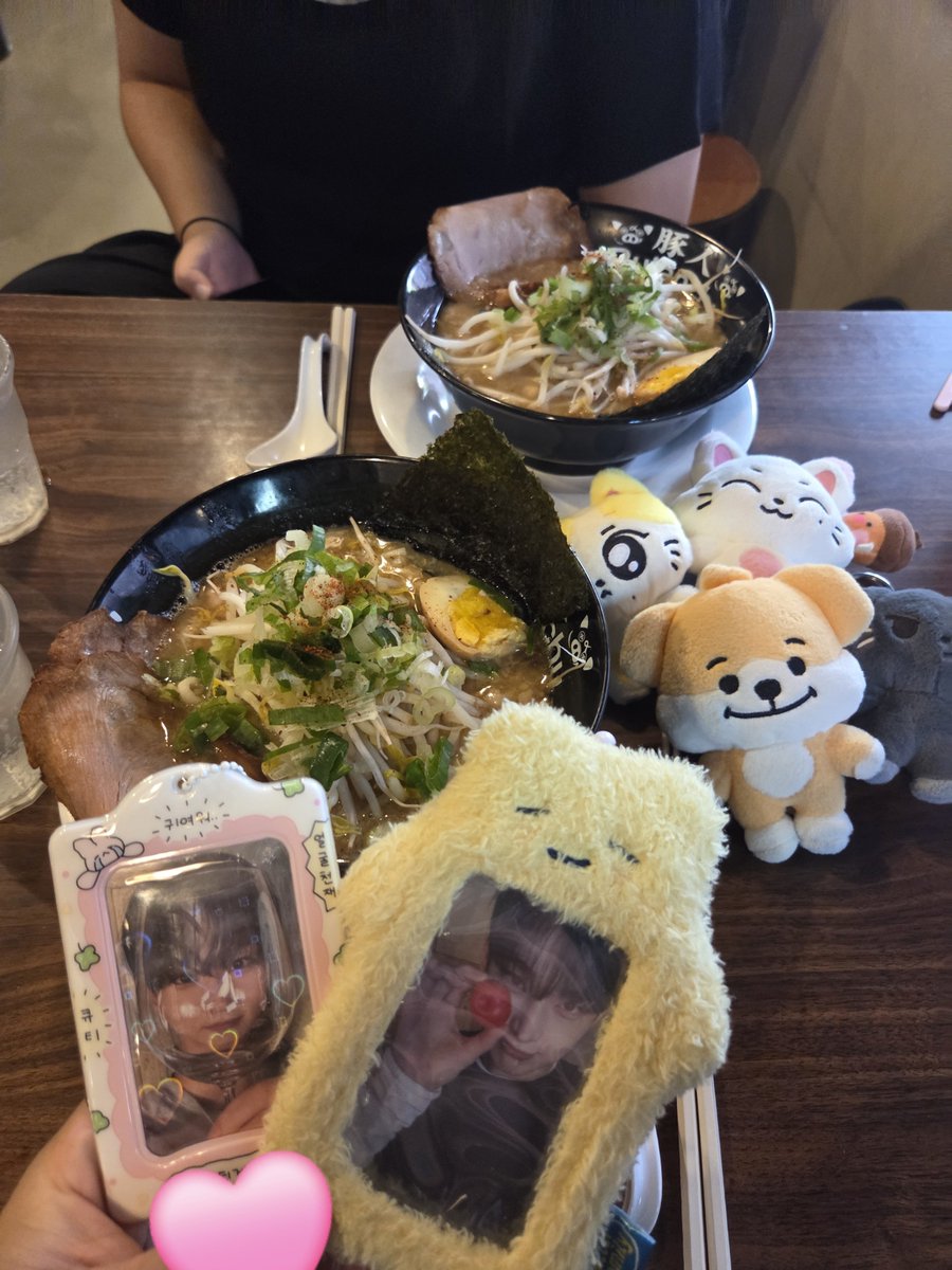 haesu0505's tweet photo. 오늘 점심 라멘 먹엇지요 https://t.co/mIgMFnf8tH