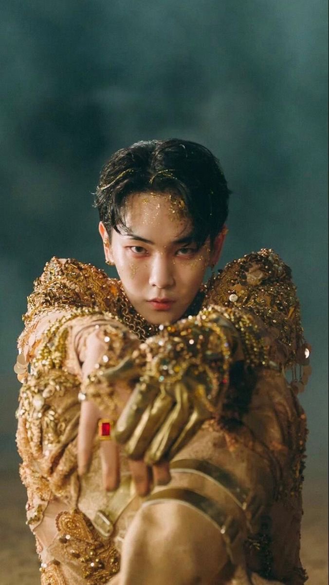 Shawol_France's tweet photo. Our most shining star ⭐️💫🌟🩵💎

#BringKEYLANDtoEurope #ProjectKEYLAND_EuropeCalling
#키 #SHINee #샤이니 #KEYLAND https://t.co/V4gVfltFIG