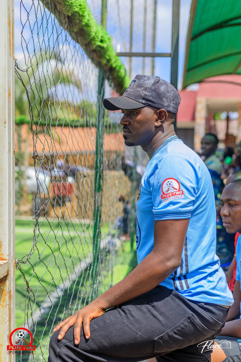 FcObuchai's tweet photo. @TheTermites2003 @ensamaaki @embahofc @sc_ensayi @Embirizi_FC @FC_Ekido @EkicereFc @louis_bellerin @NuwasiimaTamali @EvanNuwa13 https://t.co/pZqwxzX7PV