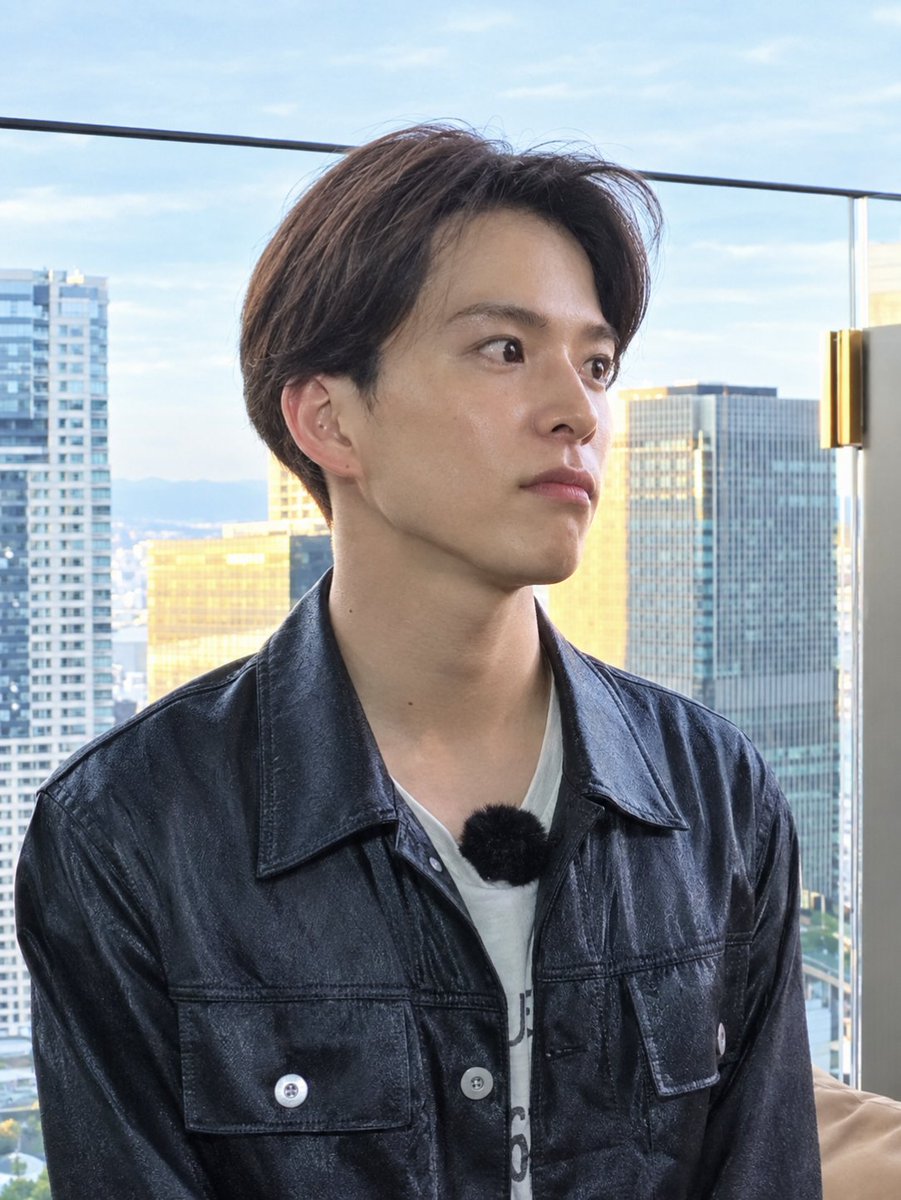 byartly's tweet photo. here's your boyfriend #ASAHI #아사히 https://t.co/lkdLGUfpCW