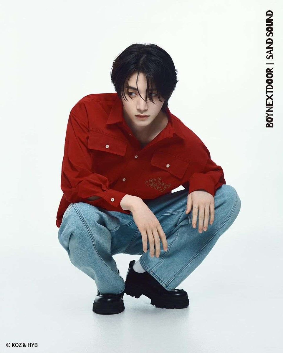 ewuoshx's tweet photo. 한태산 레드 계열 잘 받는거 같음 https://t.co/AyYAezdz7N