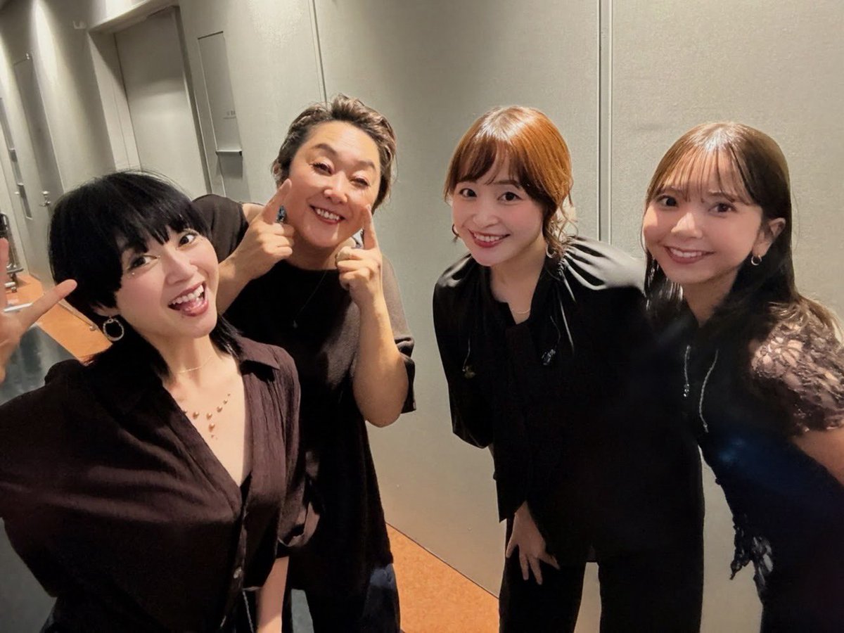 anonekonone's tweet photo. 玉置浩二さんwith 故郷楽団 Concert Tour 2026 ファンファーレ!! 高崎🥁🥁🥁

玉置さん、みんなと、みなさんと、また新しい時間を過ごせました。

ありがとうございました。

玉置さん、かっこよかったぁー😆

故郷楽団も、みんなかっこよすぎて、ニヤニヤしちゃいました😍

#玉置浩二
#故郷楽団2026 https://t.co/lmnHxpwzzP