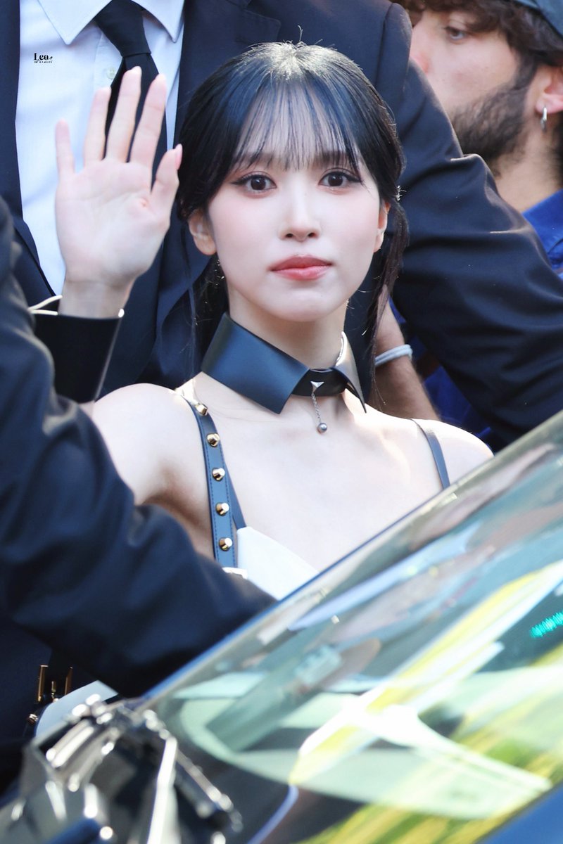 Leo_aaa_'s tweet photo. 260923 FENDI
☺️

#TWICE #트와이스 #MINA #미나 #ミナ 
#FendiSS27xMina #MINAxFENDI #FendiSS27 https://t.co/pIrTklML9N