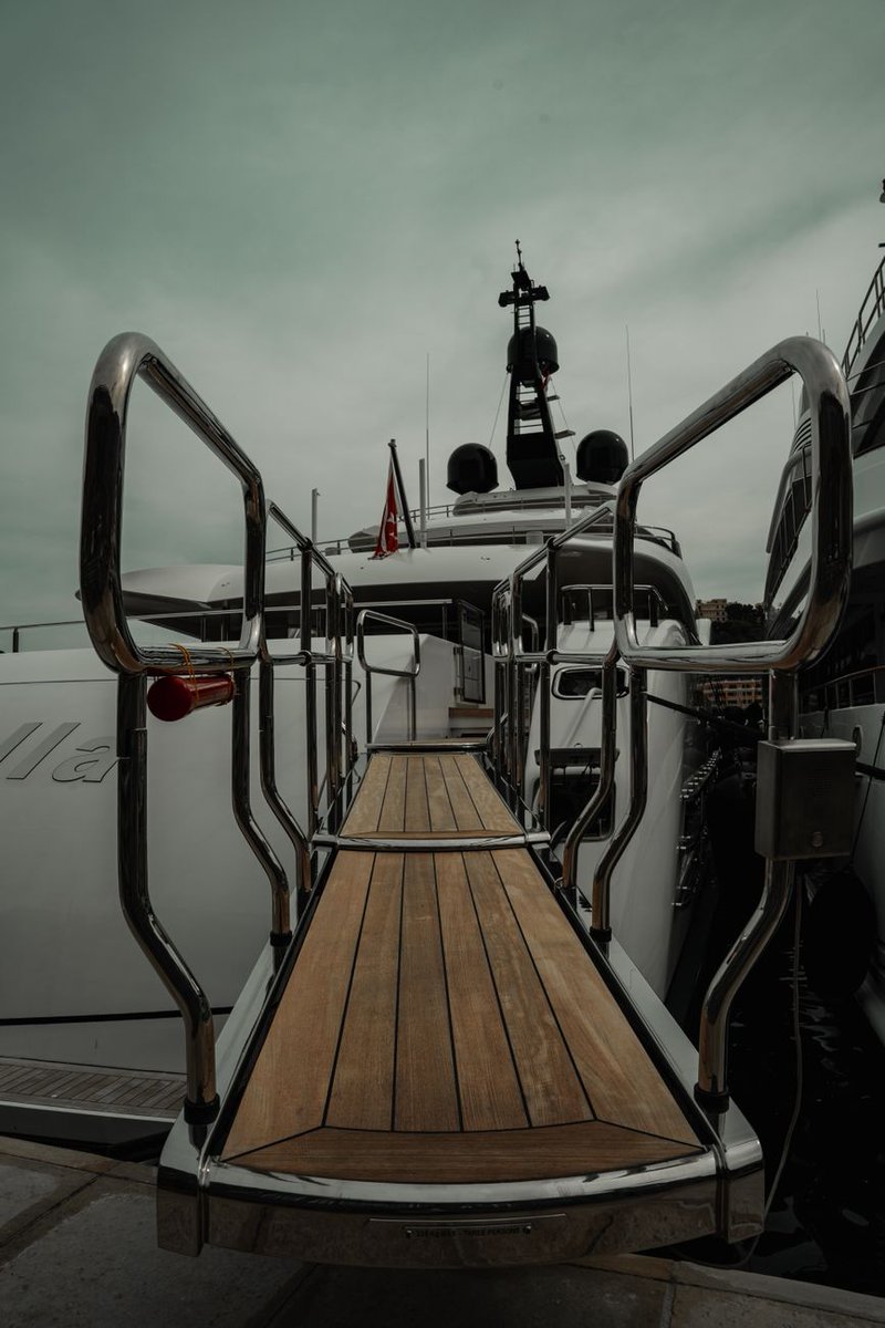 MattSnyder812's tweet photo. Today’s front-row serenity came from bow-lounge pause: sunlight warming the cushions, with stretching out toward the horizon keeping everything relaxed and natural. #LifeAtSea #CoastalDays https://t.co/WPGCFBTlmC