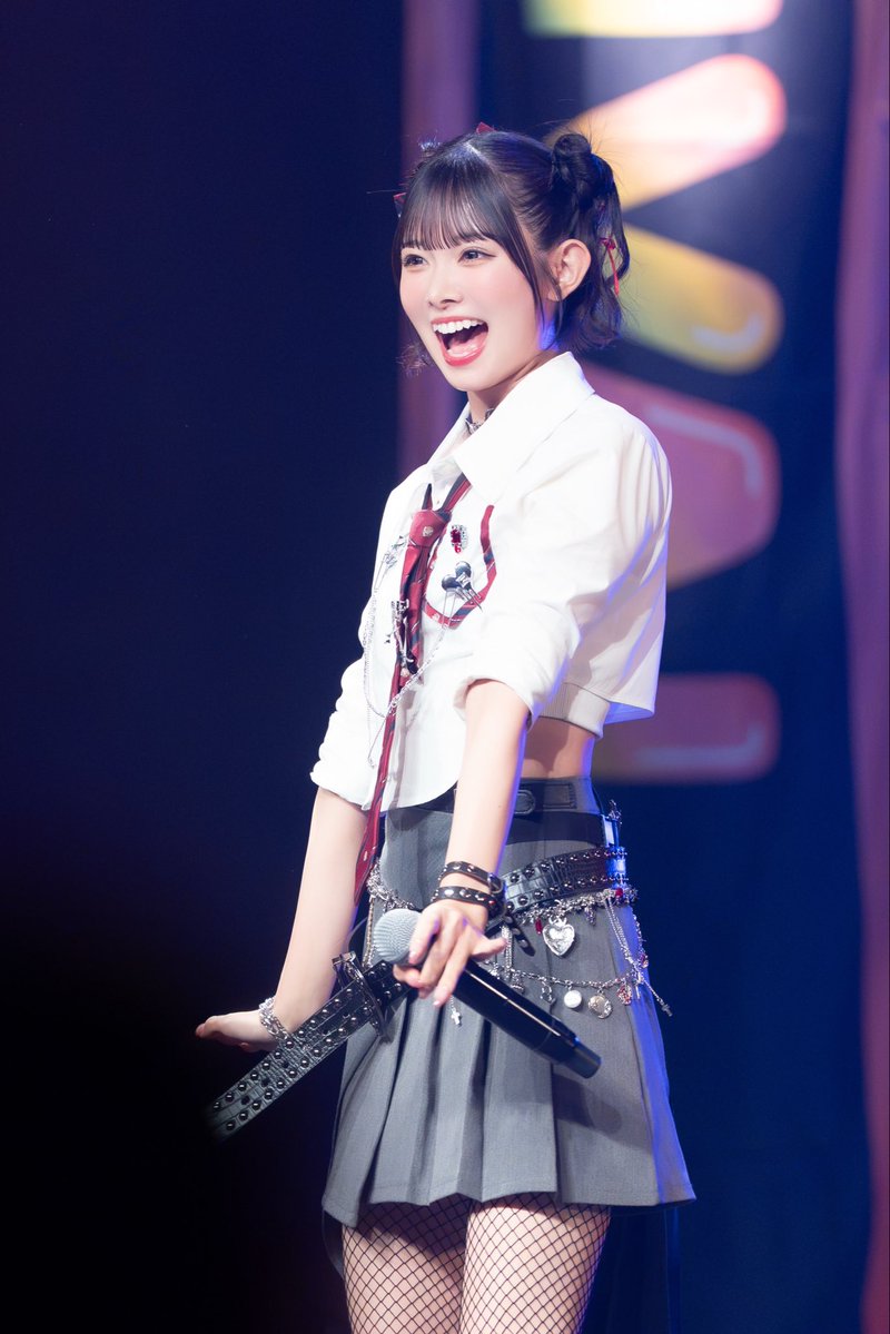 yuhane_official's tweet photo. ライブがだいすきなの〜！ https://t.co/BtVnmhhHBz