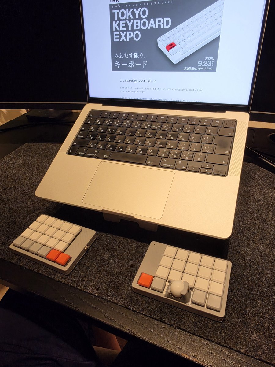 kyo_01212's tweet photo. TKX初参戦！
お目当ての透明conductorは買えなかったけど、製品版触れたしサインも貰えたので満足！
製品版が楽しみ！！
#tkx #tkx2026 #monograph #conductor https://t.co/xH5cQmMEWa