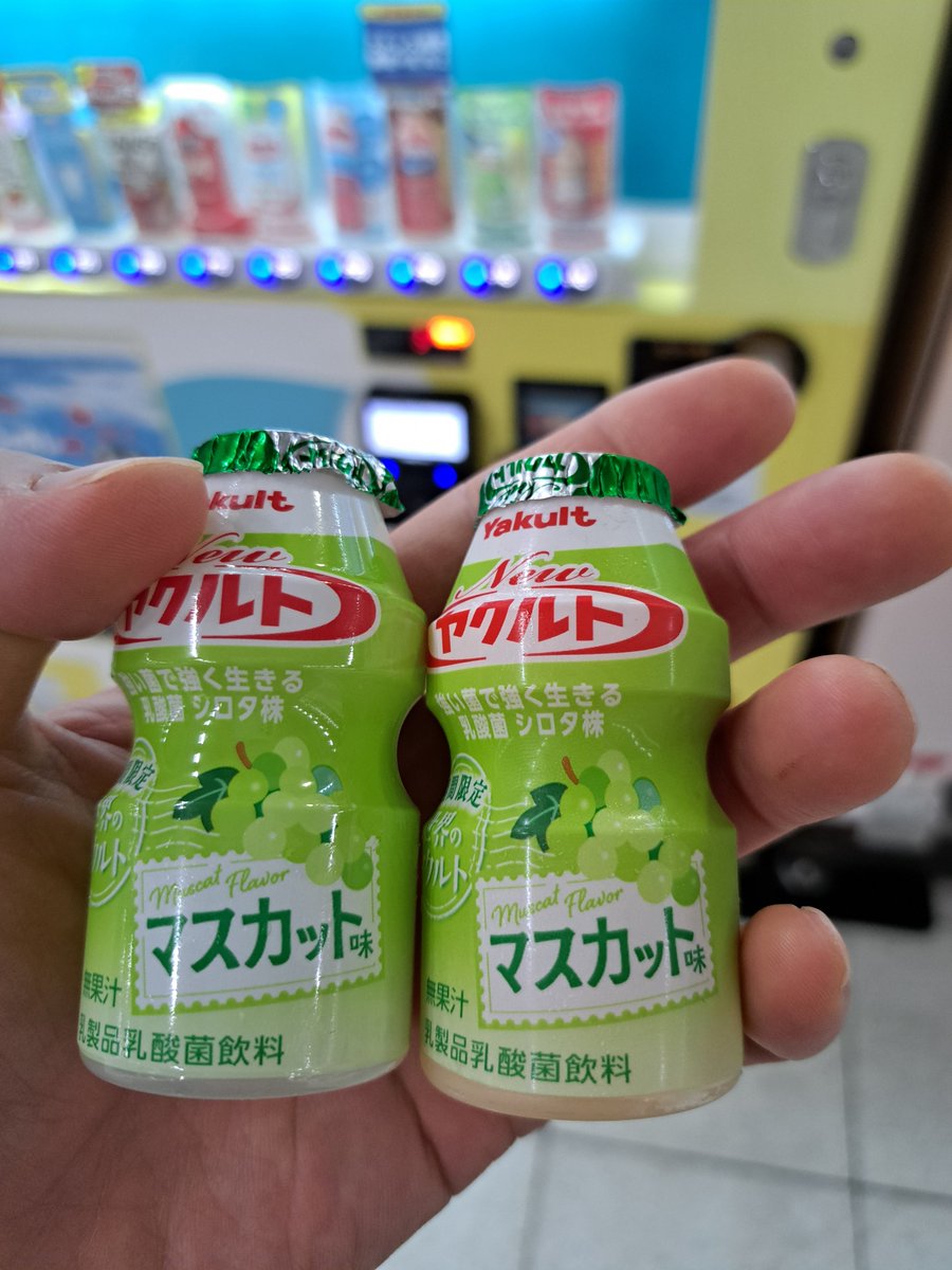 nikoda2seki's tweet photo. ヤクルトさんそろそろMサイズかＬサイズ作りませんか？ https://t.co/flolFHhnSG