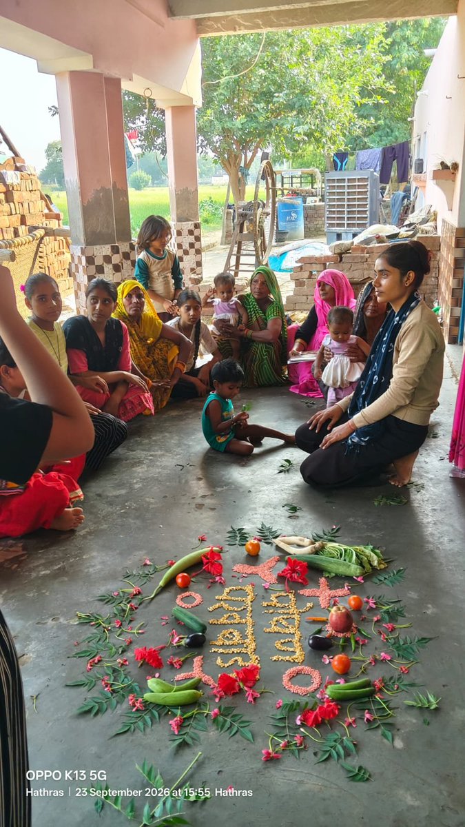 VigyanF's tweet photo. Nutrition Week in Nagla Dagur, Aligarh brought girls, Anganwadi workers, ASHA &amp; community members together to discuss healthy diets, green vegetables and nutrition. #NutritionWeek #HealthyEating #AdolescentGirls https://t.co/SmKt0yYjS4