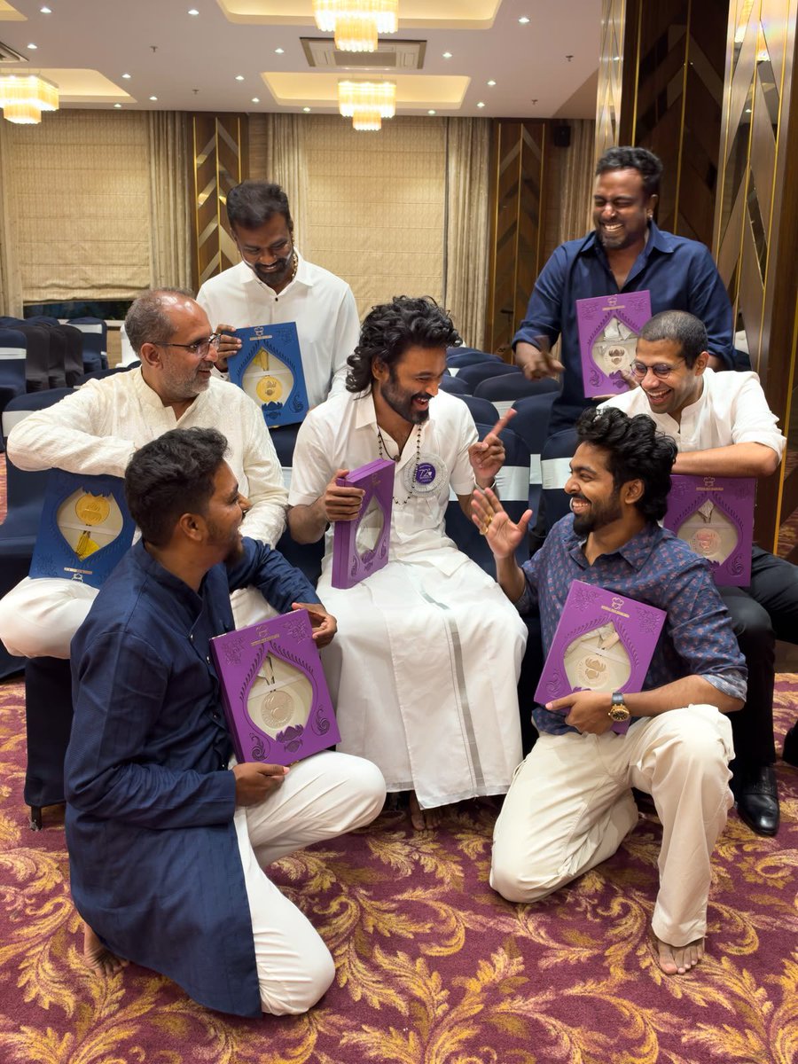 ArunMatheswaran's tweet photo. Happy smiles… and a heartful of gratitude ❤️

@dhanushkraja @Rajkumar_KP #VenkyAtluri @gvprakash @aanandlrai @kalaivananoffl https://t.co/FEa5tawWso