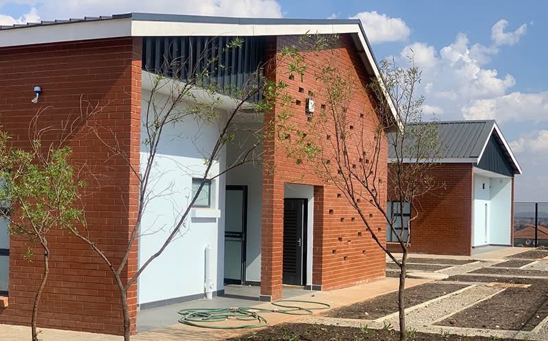 DadaMorero's tweet photo. At Bophelong Clinic in Doornkop, we’re building a purpose-designed facility spanning approximately 1,790m²—a space created to deliver healthcare with dignity, efficiency and accessibility.

The story isn’t only about the size of the building. A modern clinic must seamlessly bring together patient flow, consultation rooms, treatment spaces, staff facilities and essential services into one environment that works for everyone.

Good healthcare infrastructure is more than construction. It’s thoughtful design that helps people, spaces and services work together to improve lives.

#BeyondTheBlueprint #JoburgUpdates #ReimaginingJoburg