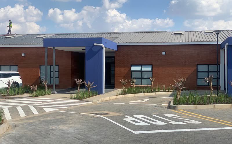 DadaMorero's tweet photo. At Bophelong Clinic in Doornkop, we’re building a purpose-designed facility spanning approximately 1,790m²—a space created to deliver healthcare with dignity, efficiency and accessibility.

The story isn’t only about the size of the building. A modern clinic must seamlessly bring together patient flow, consultation rooms, treatment spaces, staff facilities and essential services into one environment that works for everyone.

Good healthcare infrastructure is more than construction. It’s thoughtful design that helps people, spaces and services work together to improve lives.

#BeyondTheBlueprint #JoburgUpdates #ReimaginingJoburg