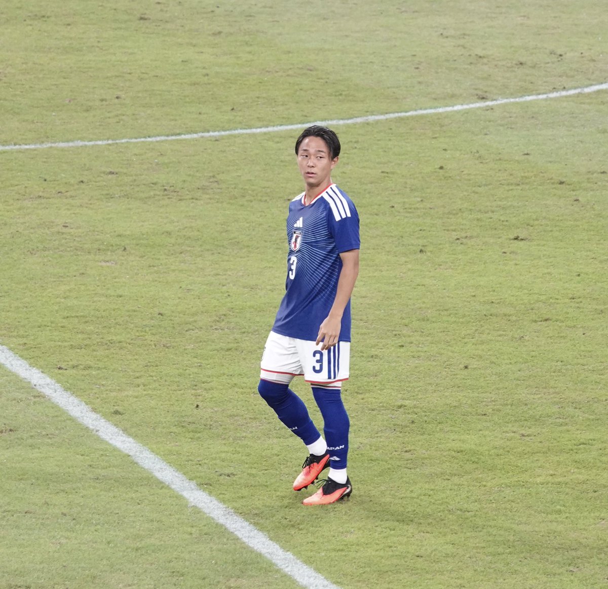 akanbird's tweet photo. フランクフルト所属の小杉啓太選手
早くから海外でプレーしてるだけあってか、この若さで貫禄すら感じました
途中からはキャプテンマークも巻いてのプレー
ゴールも見事でした

フランクフルトでの活躍も期待してるぞ https://t.co/Id76rMsPOb