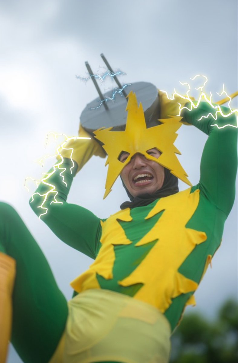 52sFukuoka's tweet photo. スパイダーマン エレクトロ
（エフェクト加工）

「侵入者共ぉ！無事に帰れると思ったら…大間違いだァ！ア"~ッハハハハ！！」

📸@MK_Art8416 さん

 #コミエス https://t.co/GI2c96k4Rh