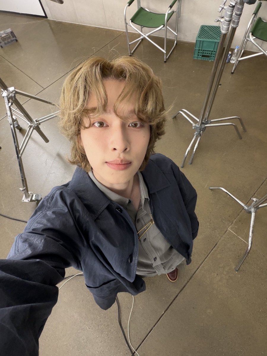 gaon_bbl's tweet photo. 🐥💭 • 23/9/26 • 9:18pm

📸

after seeing this styling, one staff told me that I looked like the baby version of the character eros of Greek and Roman Mythology in Comics

you think I’m funny, you just wait and see! https://t.co/LiT5lRygrg