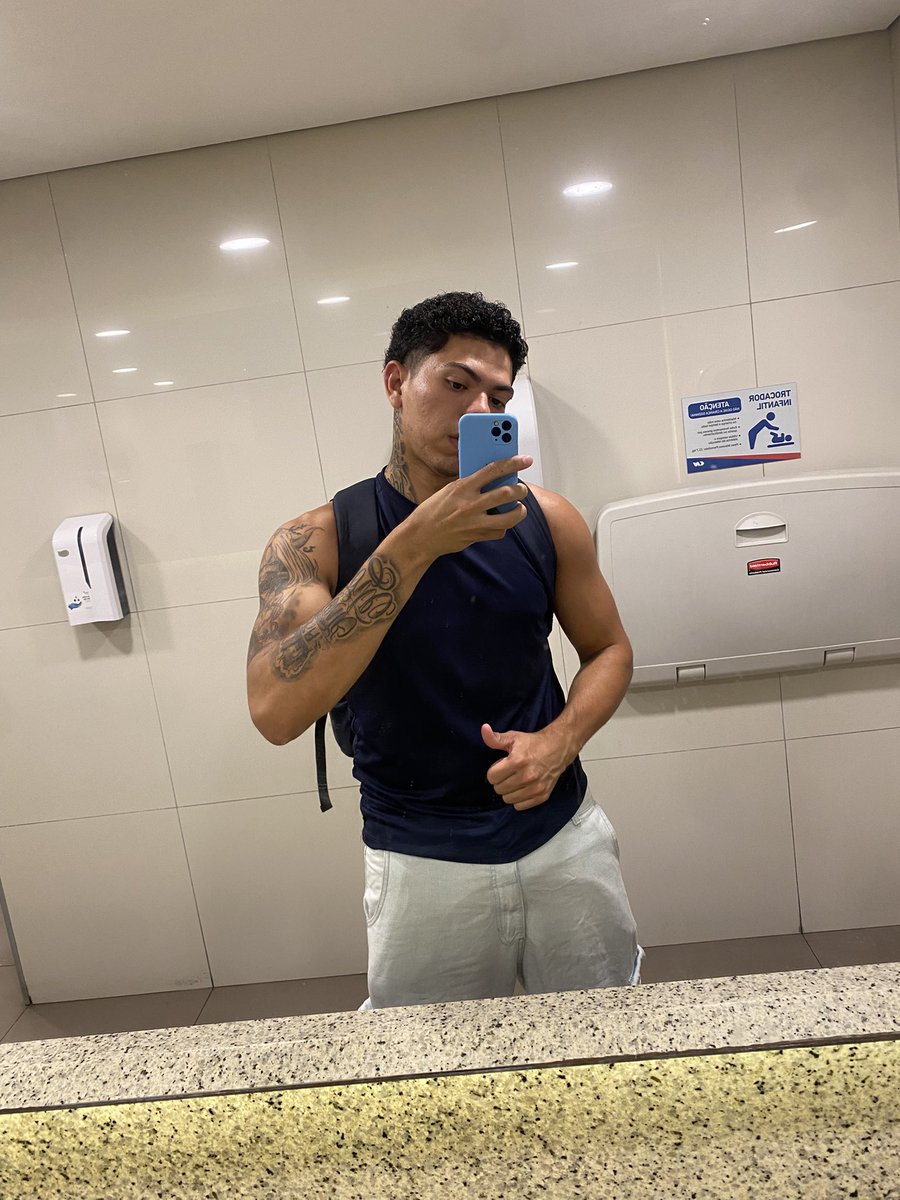 kekelzxy's tweet photo. No insta/ no privacy 🥵 https://t.co/90BfFRI64a
