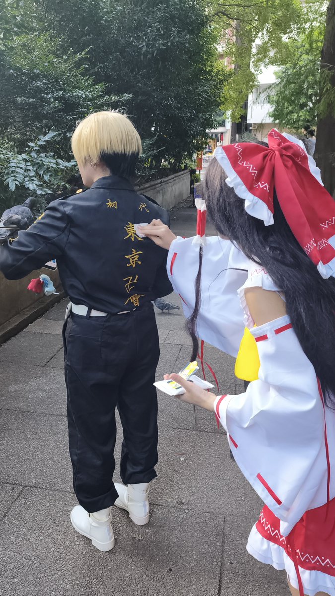 tomatomaru0427's tweet photo. 霊夢ちゃんが除菌シートで拭いてくれました✨手も洗いましたよ〜🧼ほぼ公園にいました‼️確かにばっちいですね💦🕊️💕 https://t.co/axHwVRLqA7