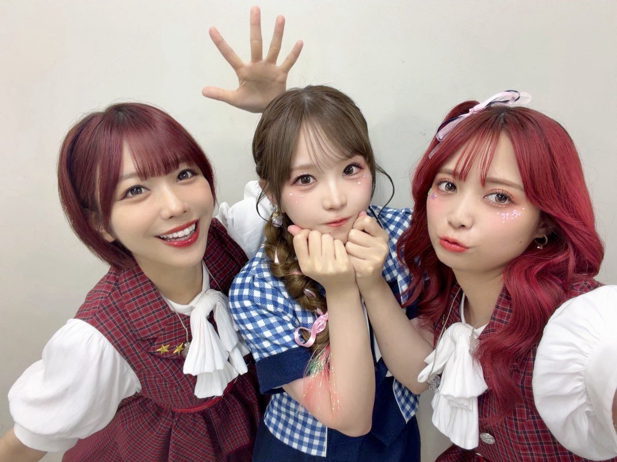 aimi_sound's tweet photo. え、嘘でしょ

りかこと写真撮ってない…だと…

#ミリオン14th
#ミリオン14th_day2 https://t.co/H0enKd6lxQ