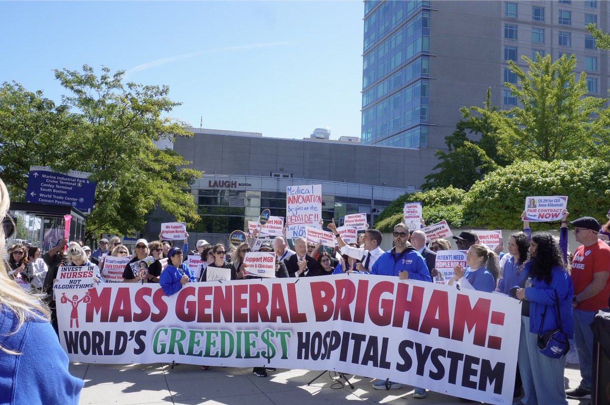 dank's tweet photo. Proud to stand with @MassNurse and the MNA Nurses of BWH.

I’ll always fight alongside you for the respect, protections, and working conditions you deserve. https://t.co/8ks5S8Ej68