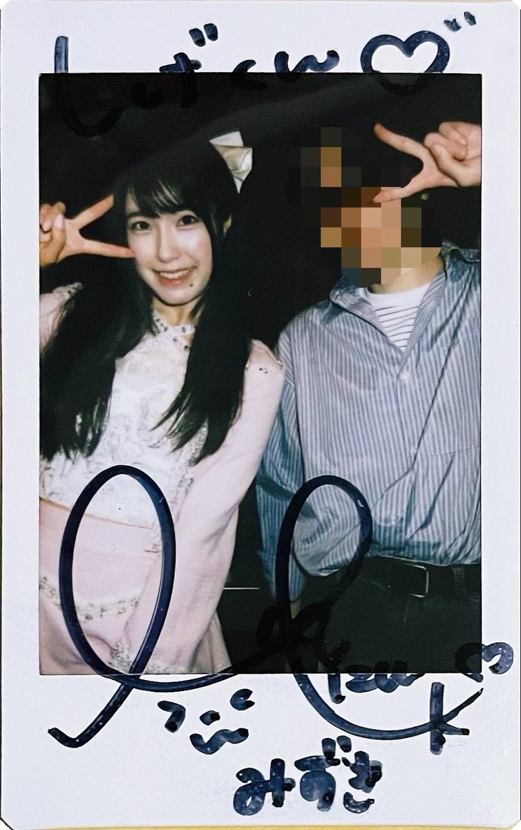 shigel_noel's tweet photo. 2026.9.22 マイドレフリラ

黒髪にしたみずきちゃんが良すぎて
堪らず遂に報告へ─ https://t.co/1Ejkx7MUIb