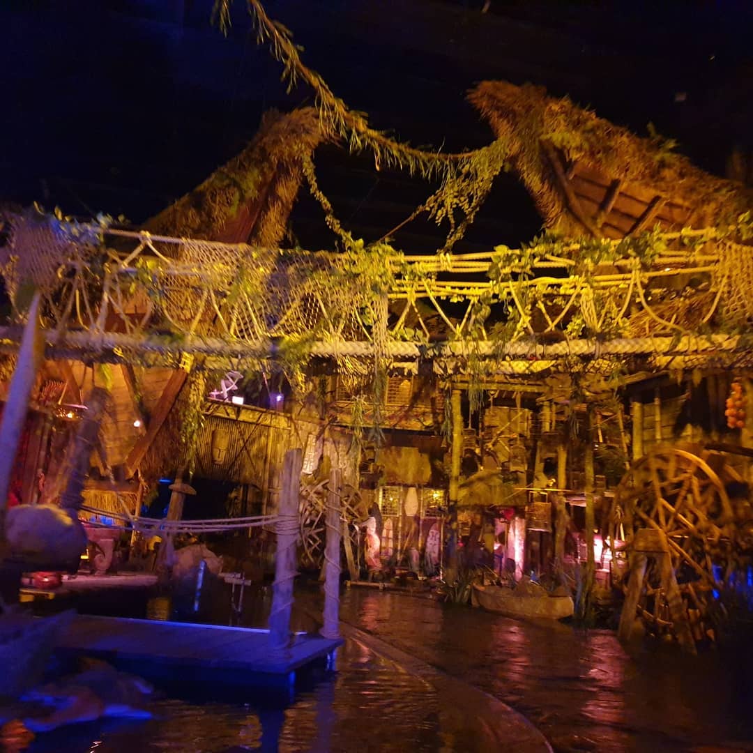 HansSedaa5so's tweet photo. Europa-Park, fun with friends, Atlantica SuperSplash, day 1 https://t.co/xakWm3Rpgc