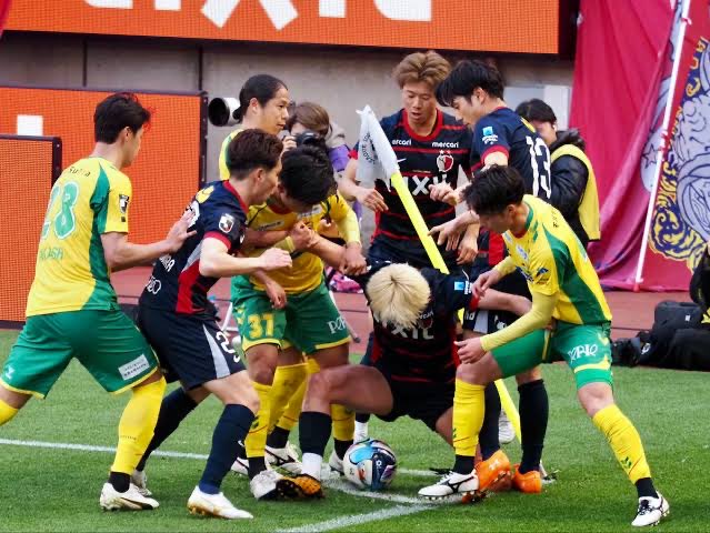 hls4t0's tweet photo. フットサルに向けて撮りたいチェキポ考えてるけどもう楽しい https://t.co/7bC3w03V4z