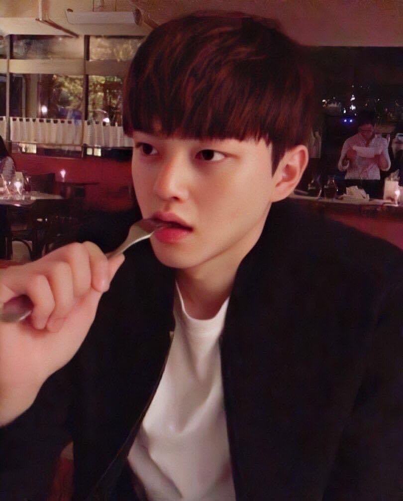 9Kyodog's tweet photo. +상대 남배우 라인업도 난리임 https://t.co/GdY7zELsIP
